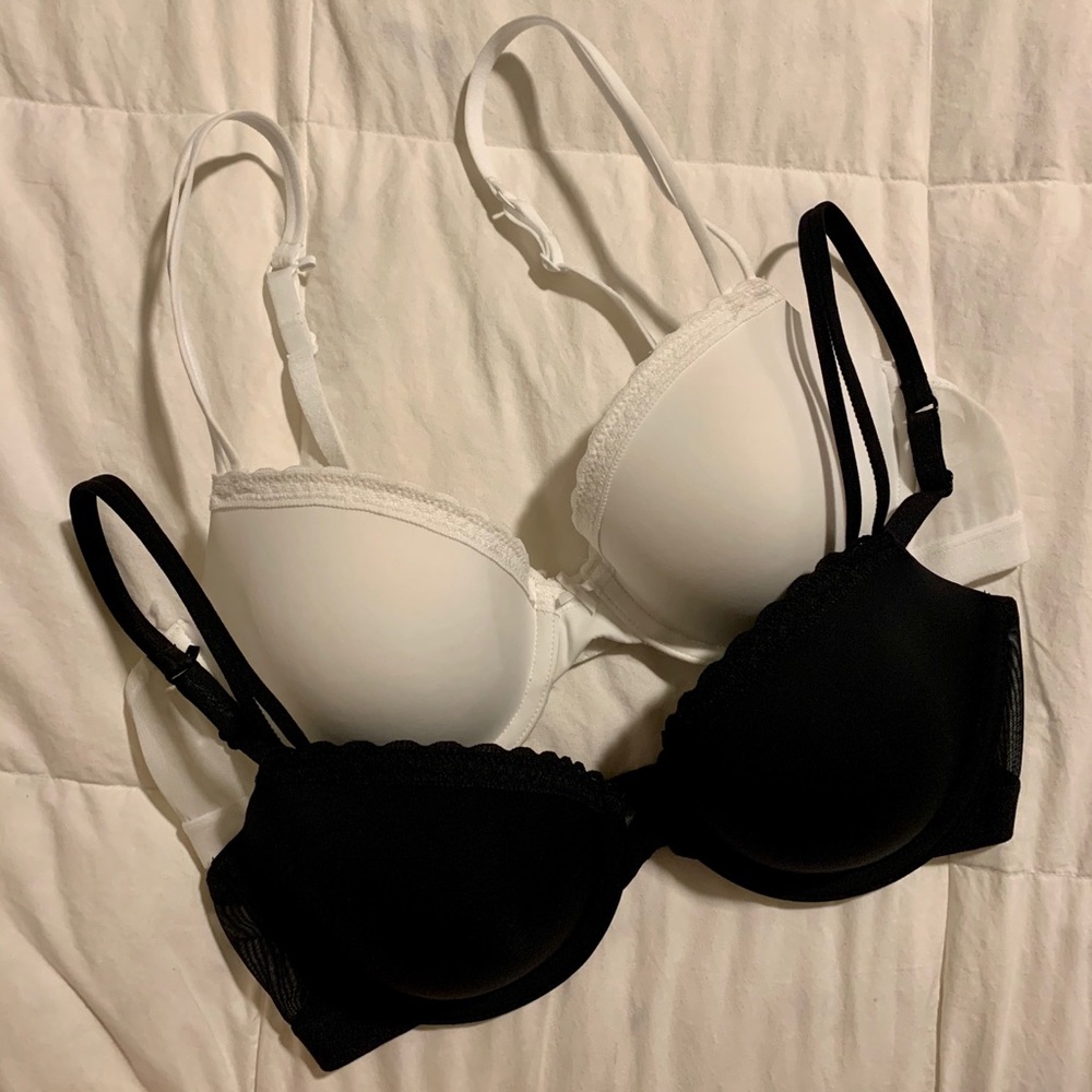 SOLD OUT AERealHappy Lightly Lined Demi Bra (Lot of 2)
